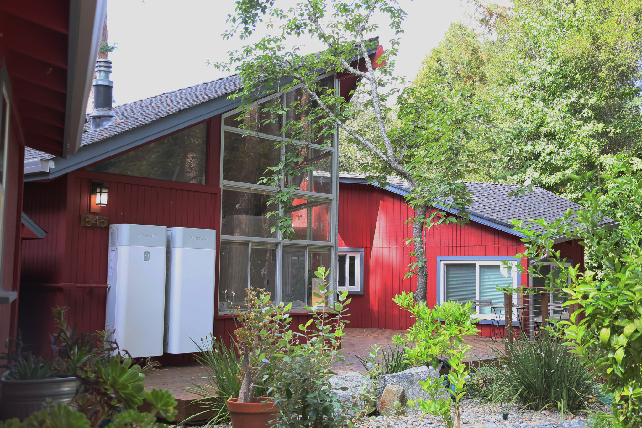 Solar battery garden home install